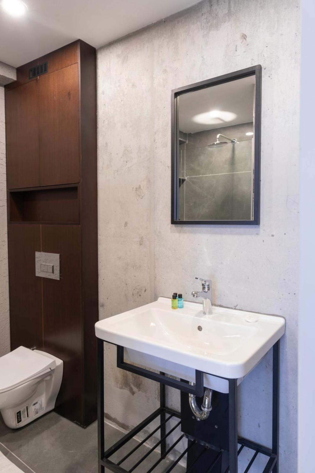 Arach Hotel Harbiye Istanbul Exterior foto